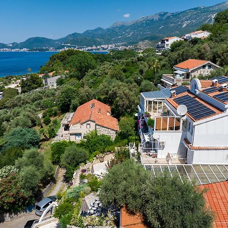 Sun Rose Apartments Sveti Stefan Εξωτερικό φωτογραφία