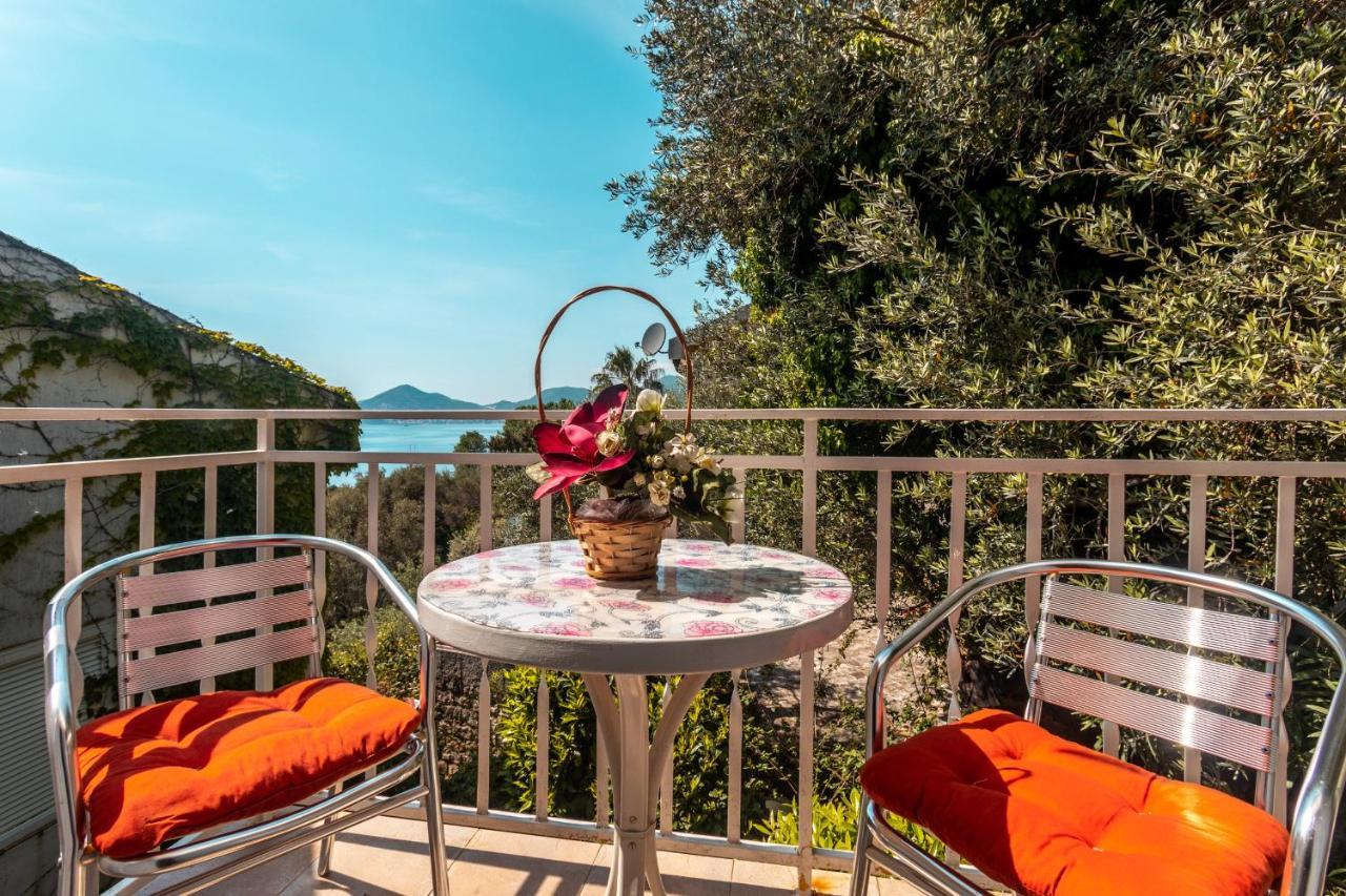 Sun Rose Apartments Sveti Stefan Εξωτερικό φωτογραφία