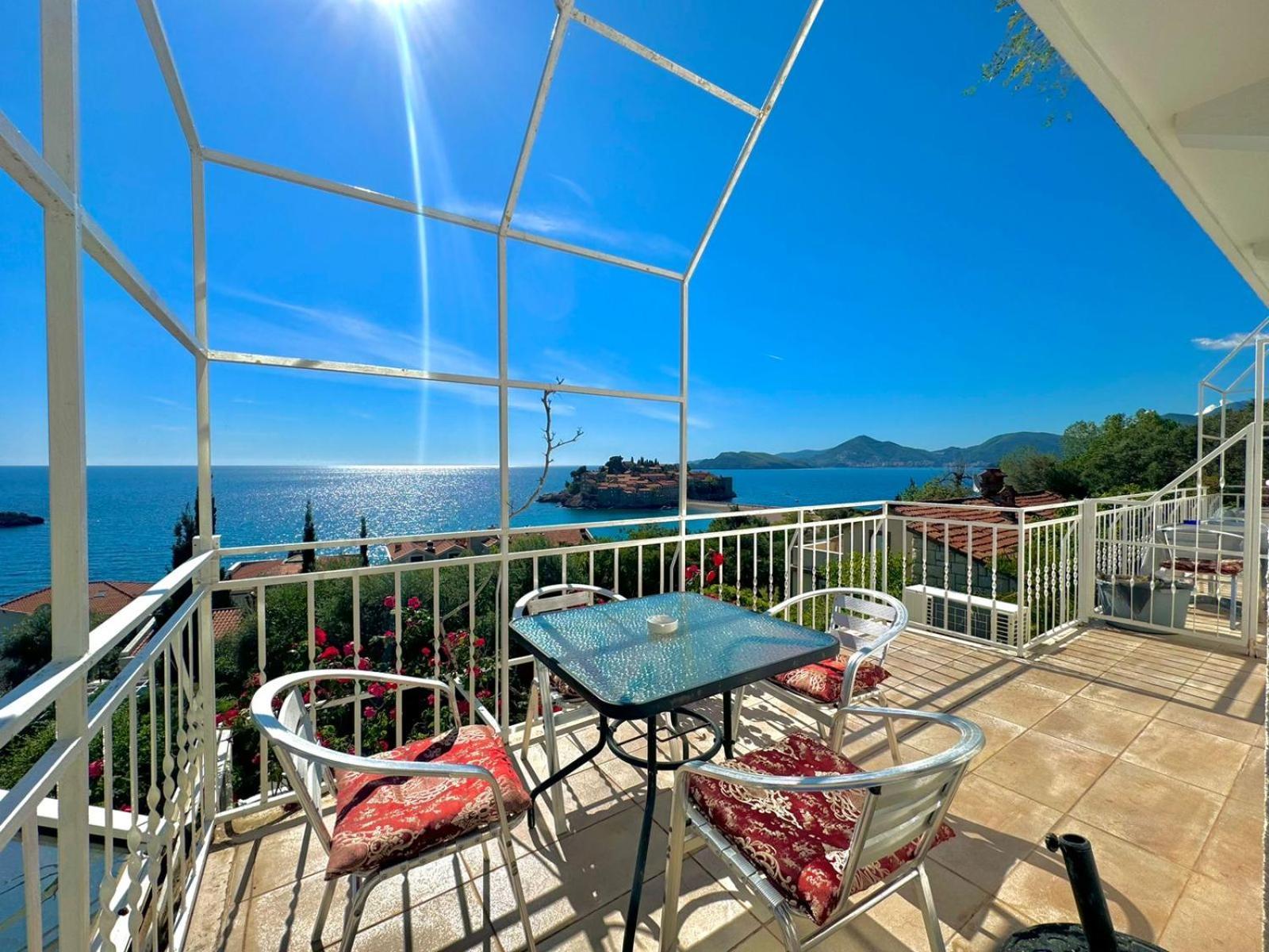 Sun Rose Apartments Sveti Stefan Εξωτερικό φωτογραφία