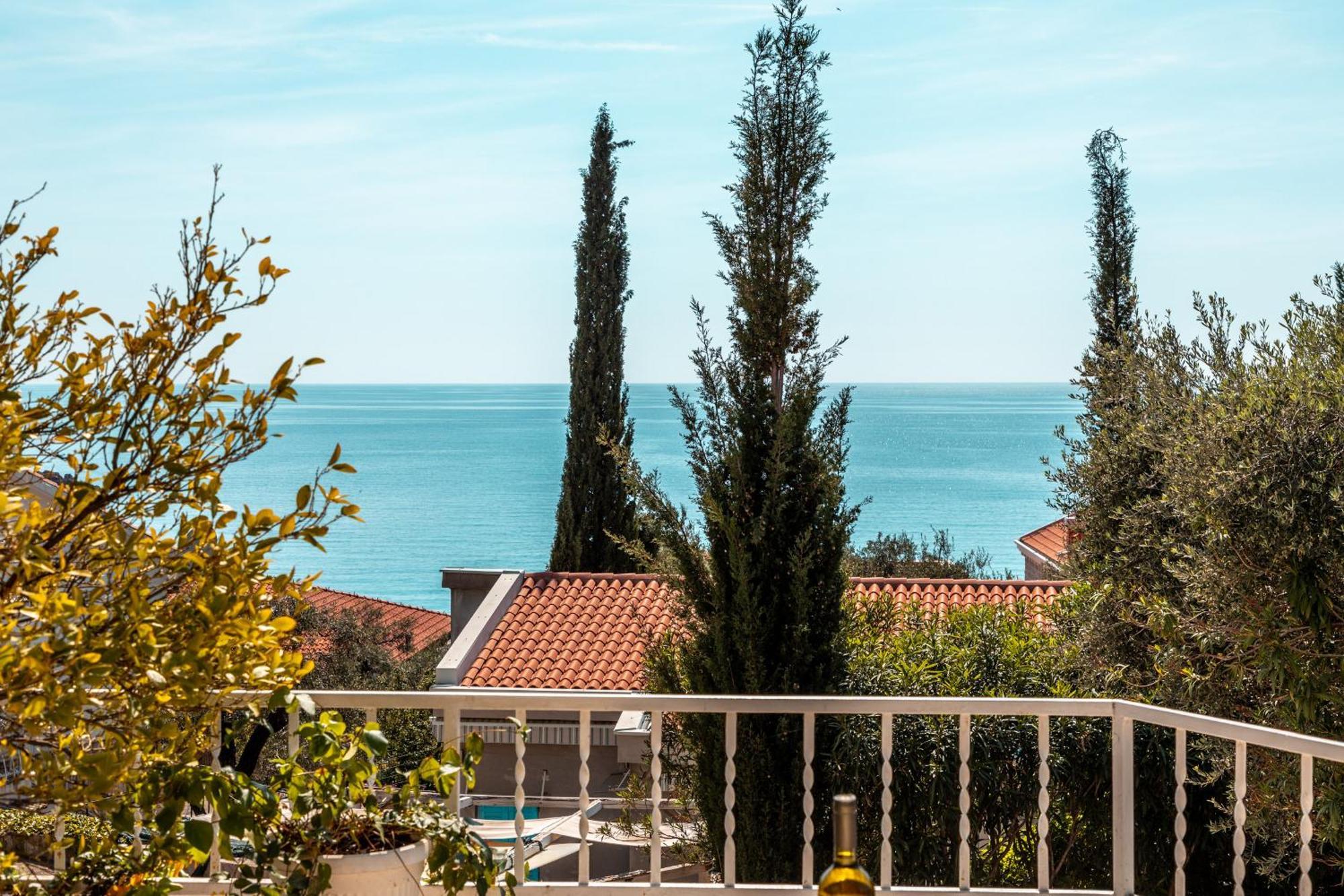 Sun Rose Apartments Sveti Stefan Εξωτερικό φωτογραφία